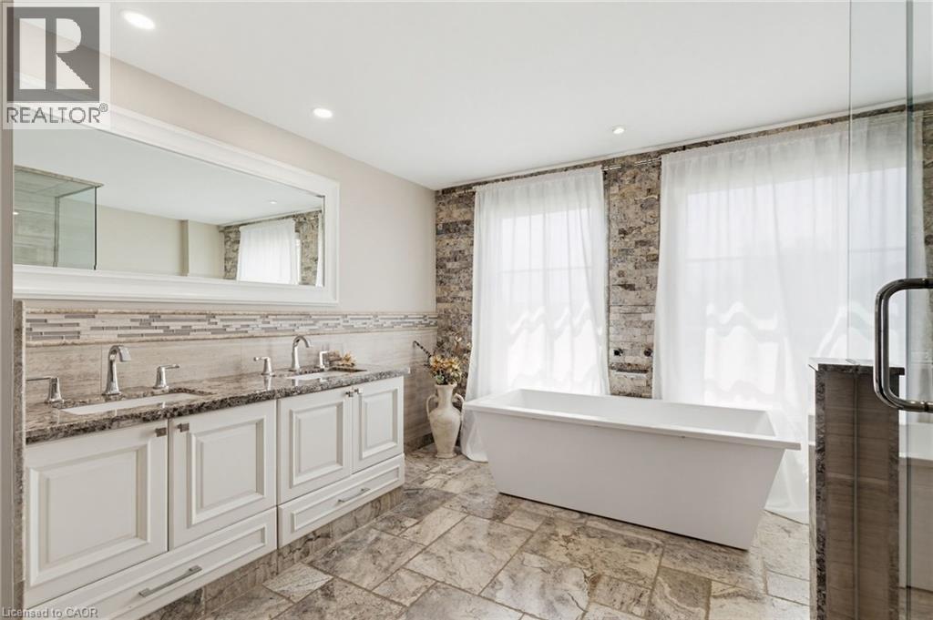 97 Lakeview Drive, Stoney Creek, Ontario  L8E 5A6 - Photo 29 - 40832638