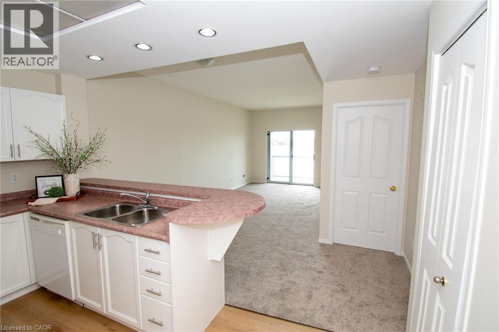 210 Main Street E Unit# 205, Dunnville, Ontario  N1A 3G7 - Photo 8 - 40832647