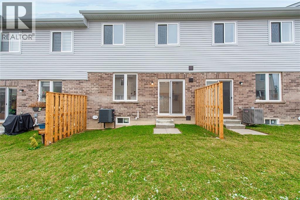 15 Linden Park Lane, Hamilton, Ontario  L9A 1Y1 - Photo 5 - 40832375