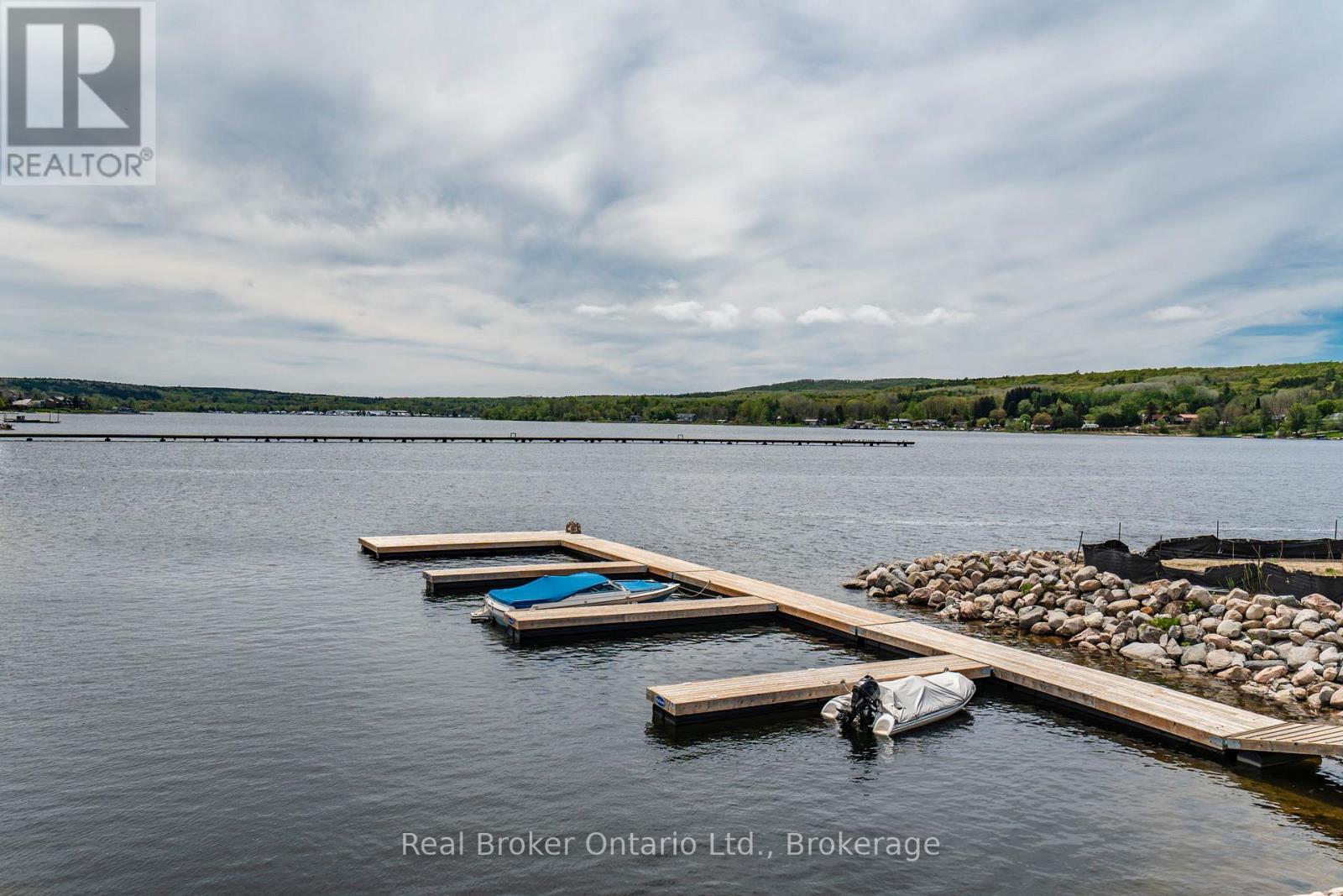 38 Magazine Street, Penetanguishene, Ontario  L9M 0W7 - Photo 41 - S13163818
