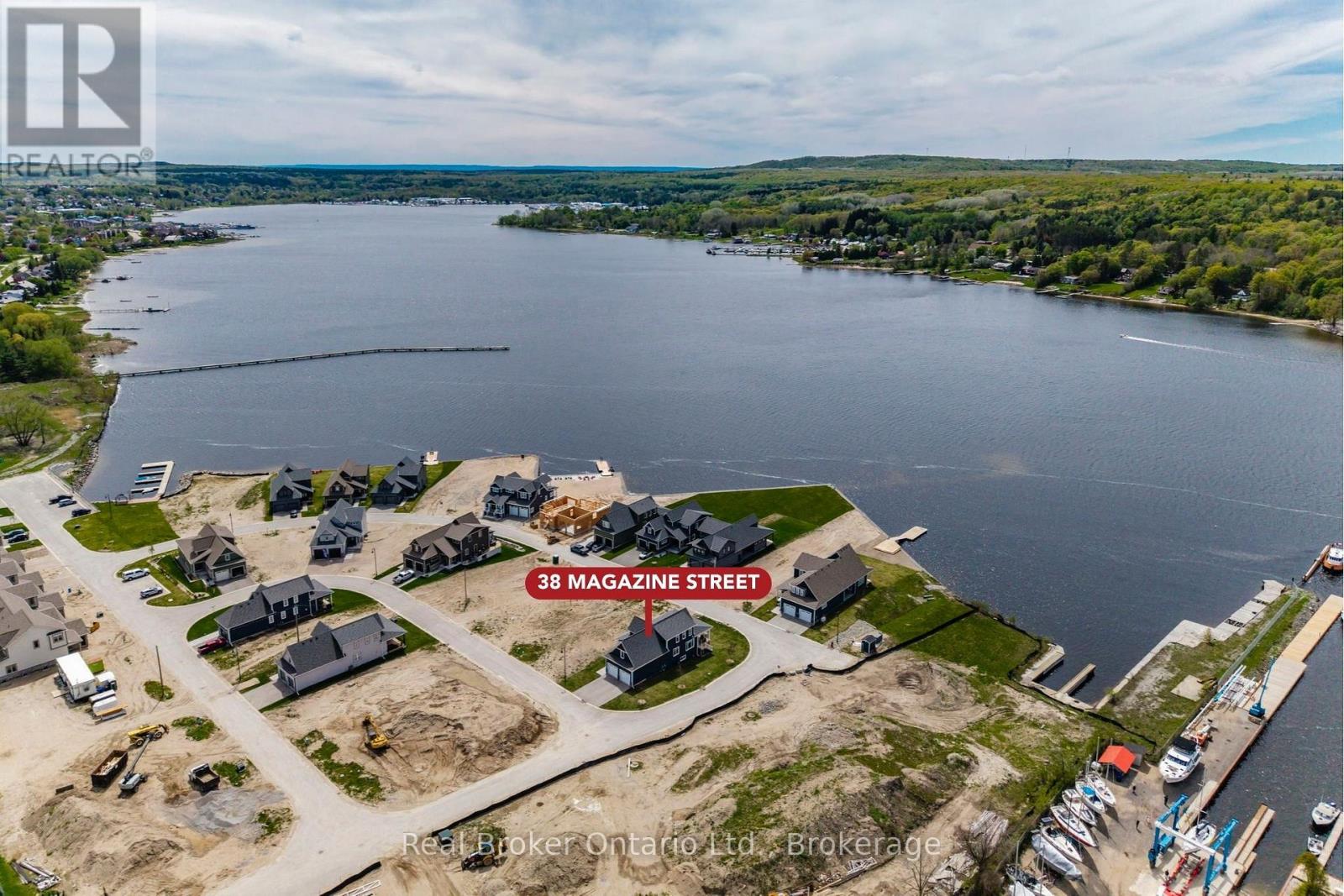 38 Magazine Street, Penetanguishene, Ontario  L9M 0W7 - Photo 44 - S13163818