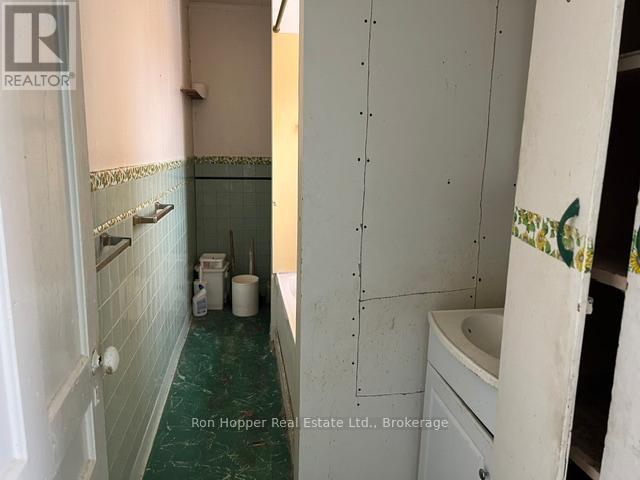 1086 3rd Avenue E, Owen Sound, Ontario  N4K 2L2 - Photo 10 - X13163702