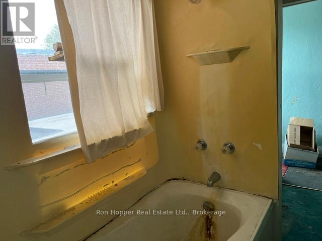 1086 3rd Avenue E, Owen Sound, Ontario  N4K 2L2 - Photo 14 - X13163702
