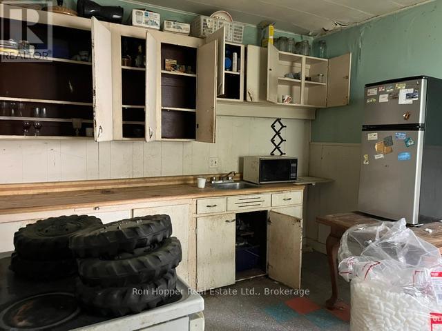 1086 3rd Avenue E, Owen Sound, Ontario  N4K 2L2 - Photo 19 - X13163702