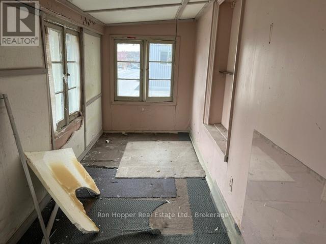1086 3rd Avenue E, Owen Sound, Ontario  N4K 2L2 - Photo 5 - X13163702