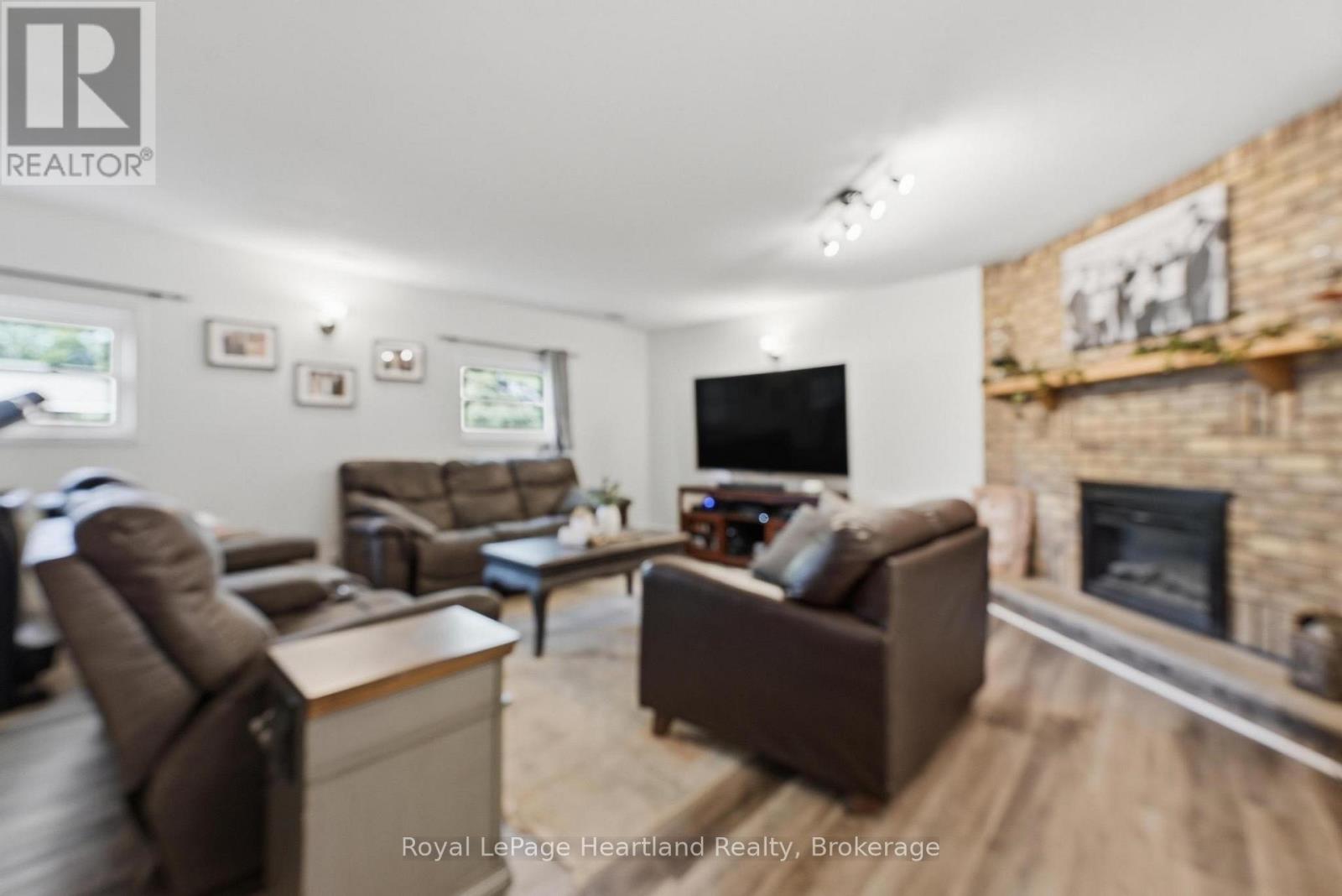36589 Dunlop Drive, Ashfield-Colborne-Wawanosh, Ontario  N7A 3Y1 - Photo 23 - X13163744
