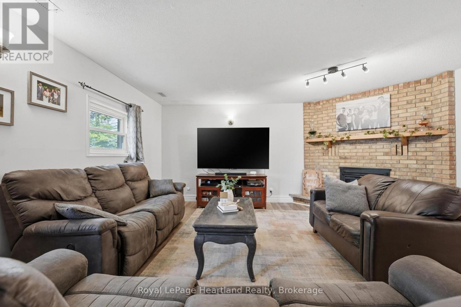 36589 Dunlop Drive, Ashfield-Colborne-Wawanosh, Ontario  N7A 3Y1 - Photo 24 - X13163744