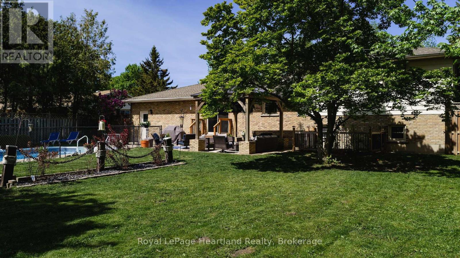 36589 Dunlop Drive, Ashfield-Colborne-Wawanosh, Ontario  N7A 3Y1 - Photo 45 - X13163744