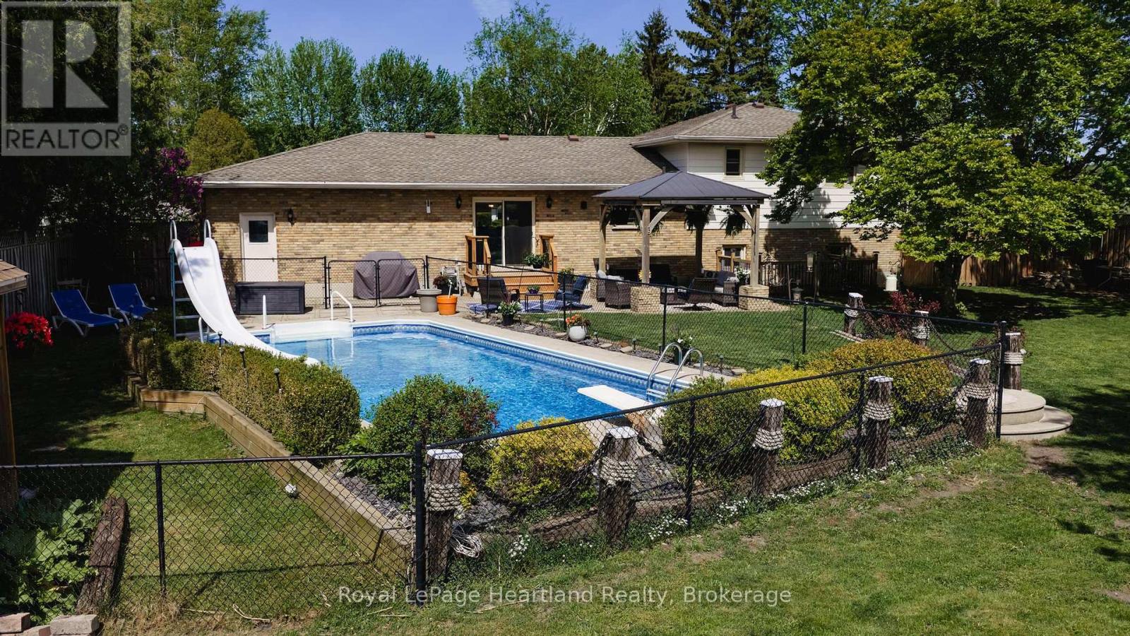 36589 Dunlop Drive, Ashfield-Colborne-Wawanosh, Ontario  N7A 3Y1 - Photo 48 - X13163744