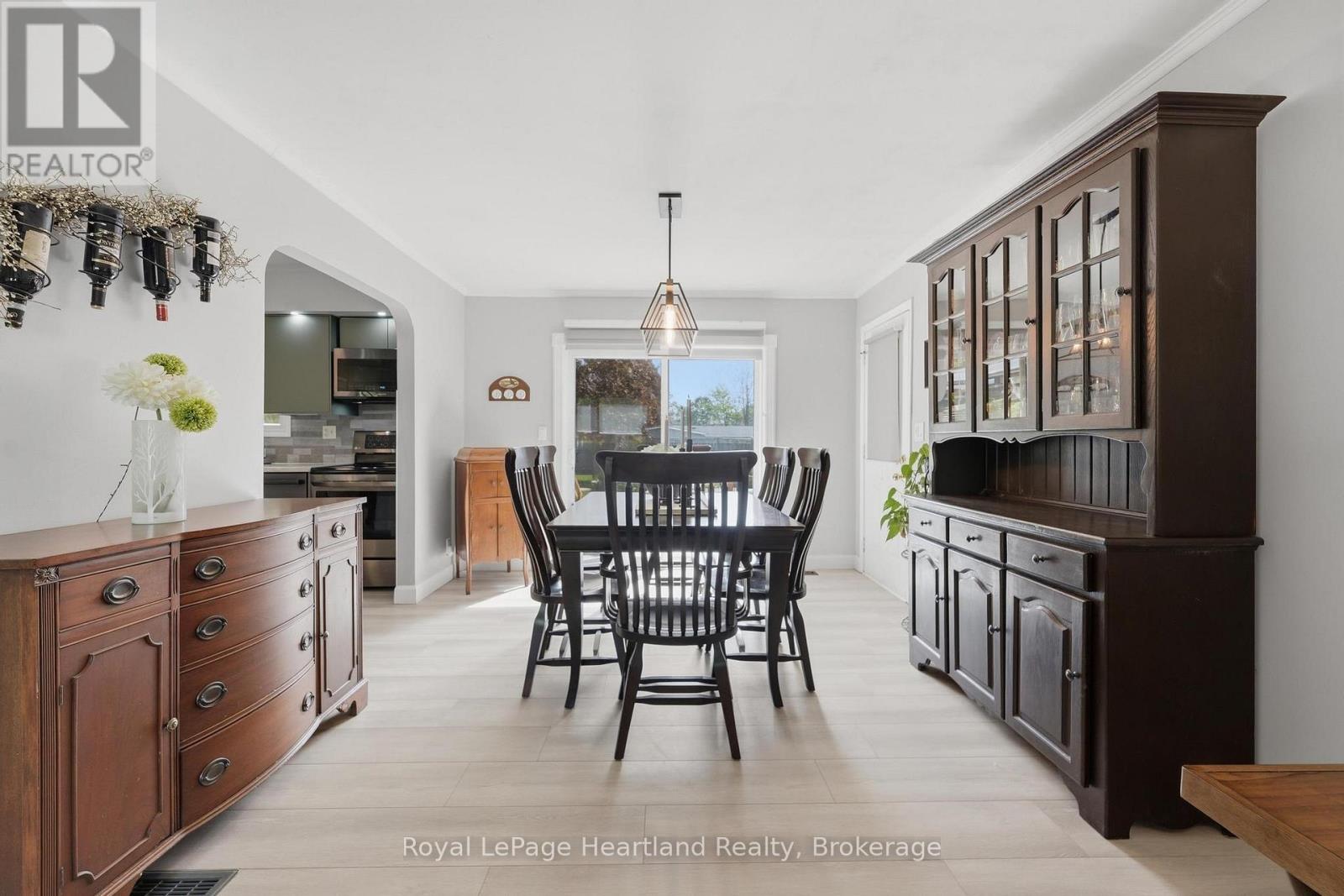 36589 Dunlop Drive, Ashfield-Colborne-Wawanosh, Ontario  N7A 3Y1 - Photo 8 - X13163744