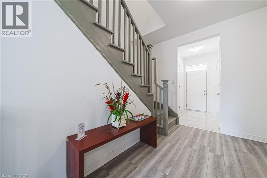 11 Davinci Boulevard, Hamilton, Ontario  L9B 1B7 - Photo 6 - 40832666