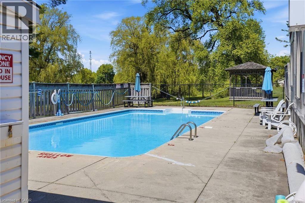 2490 Governors Road Unit# B34, Hamilton, Ontario  L0R 1T0 - Photo 35 - 40830750