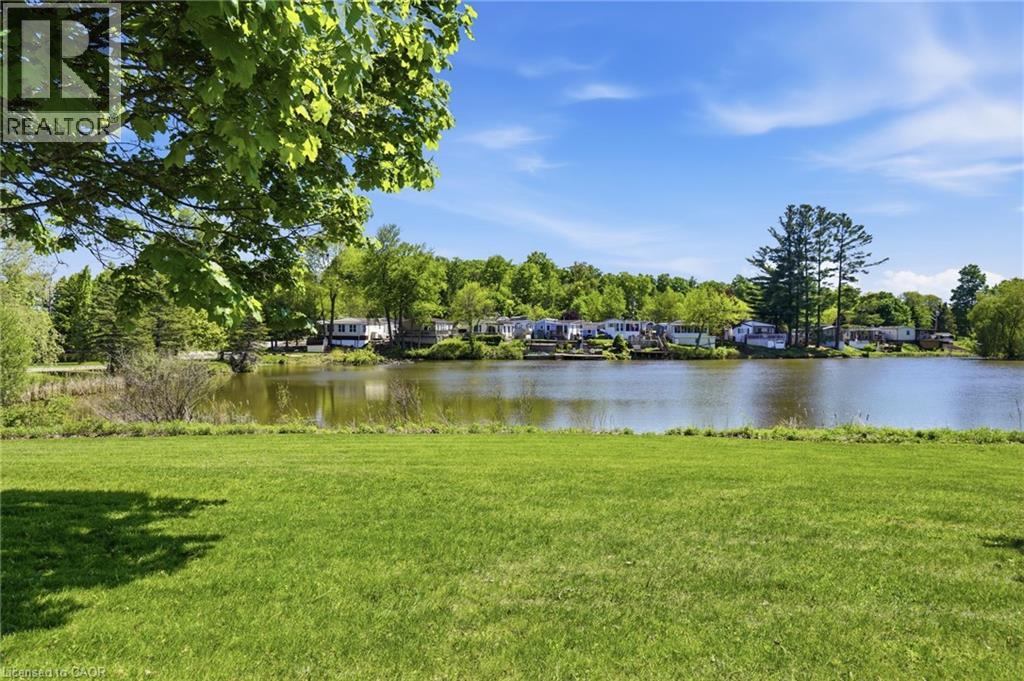 2490 Governors Road Unit# B34, Hamilton, Ontario  L0R 1T0 - Photo 39 - 40830750