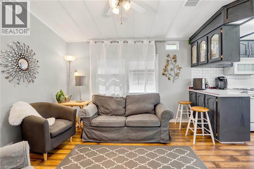 2490 Governors Road Unit# B34, Hamilton, Ontario  L0R 1T0 - Photo 6 - 40830750
