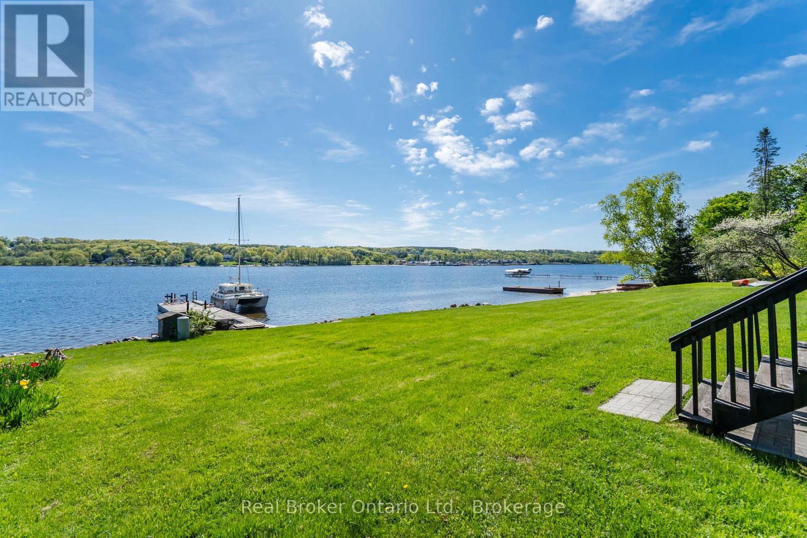 437 Champlain Road, Penetanguishene, Ontario  L9M 1S5 - Photo 11 - S13164170