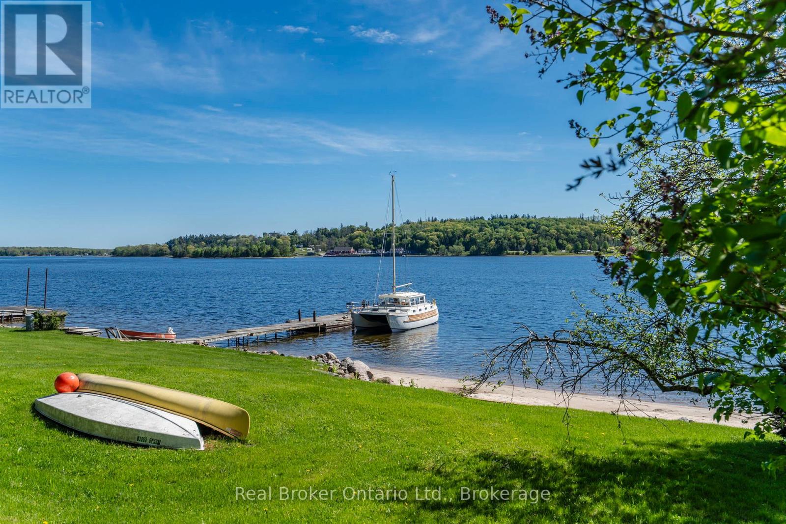 437 Champlain Road, Penetanguishene, Ontario  L9M 1S5 - Photo 12 - S13164170