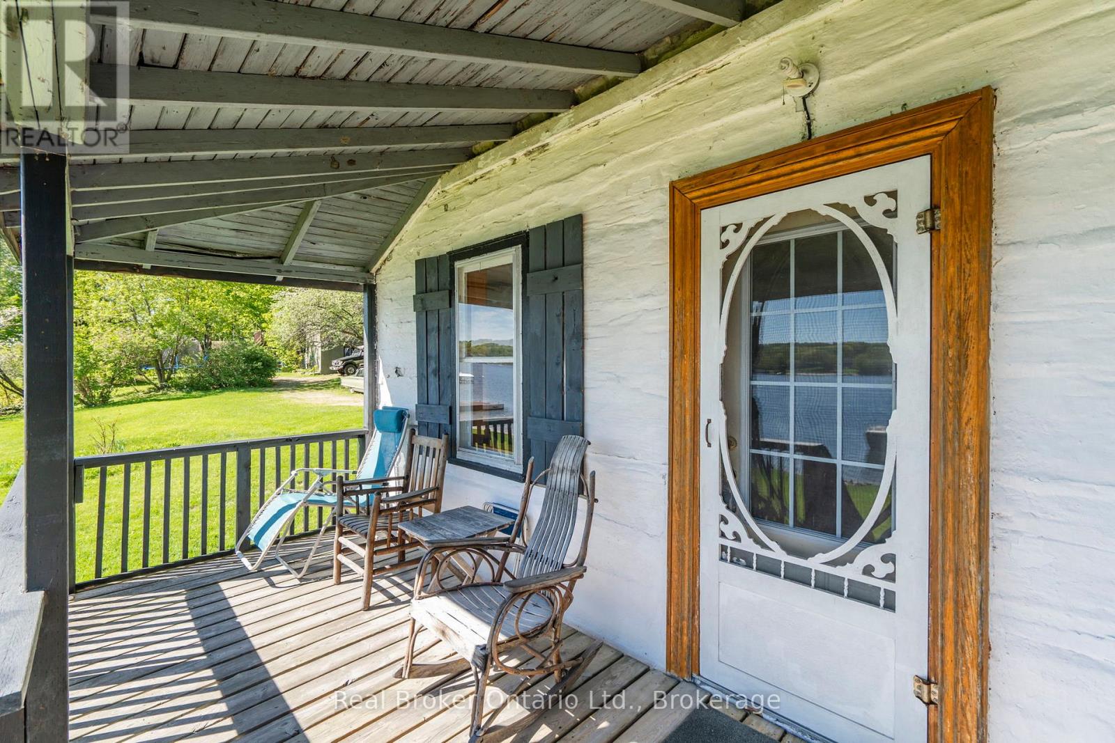437 Champlain Road, Penetanguishene, Ontario  L9M 1S5 - Photo 15 - S13164170