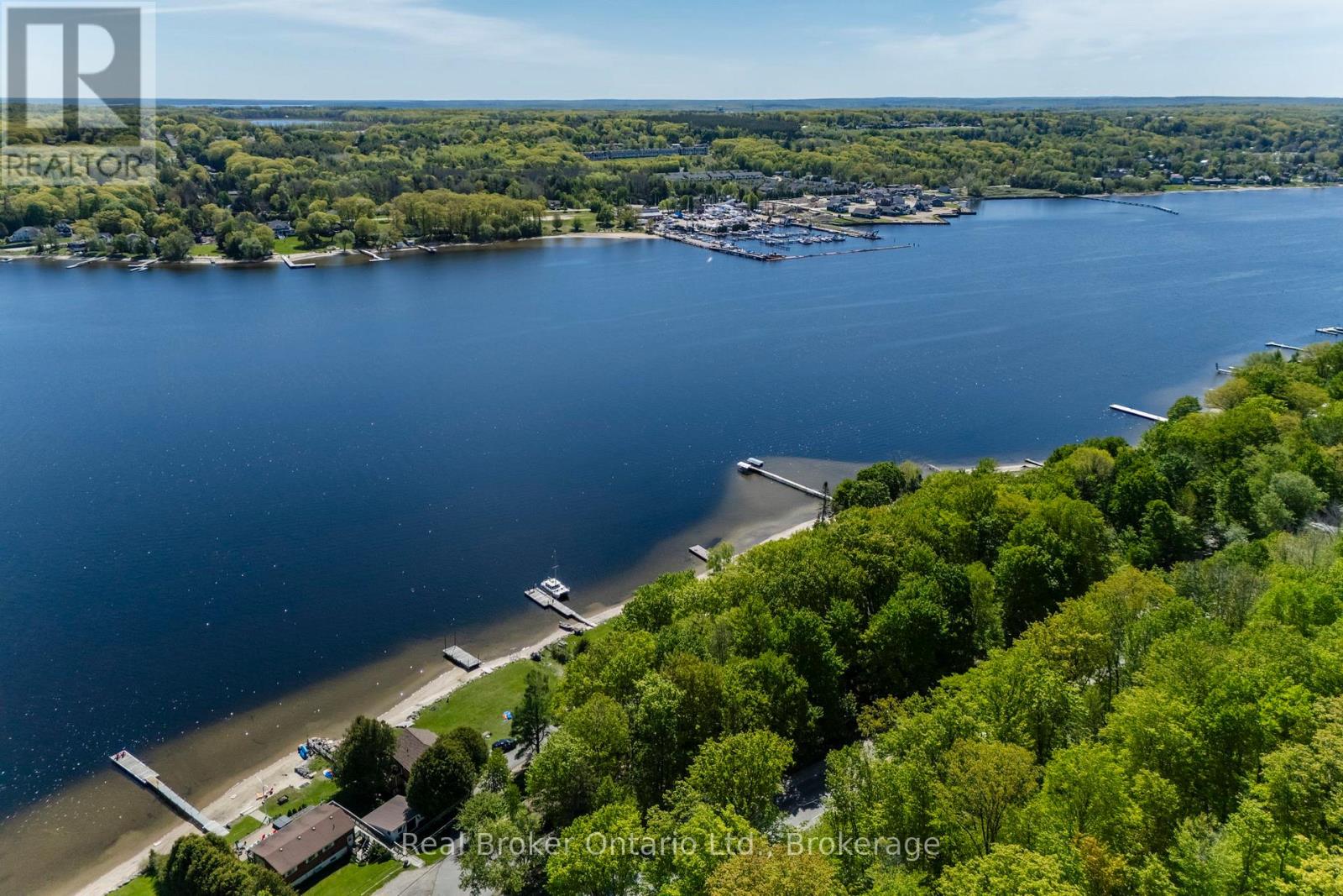 437 Champlain Road, Penetanguishene, Ontario  L9M 1S5 - Photo 6 - S13164170