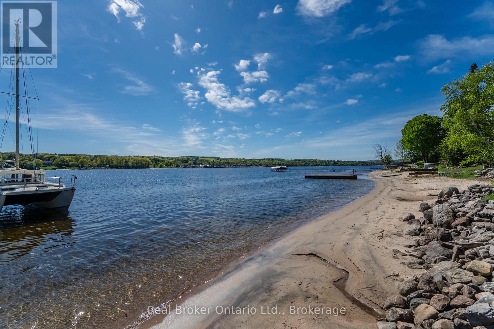 437 Champlain Road, Penetanguishene, Ontario  L9M 1S5 - Photo 9 - S13164170
