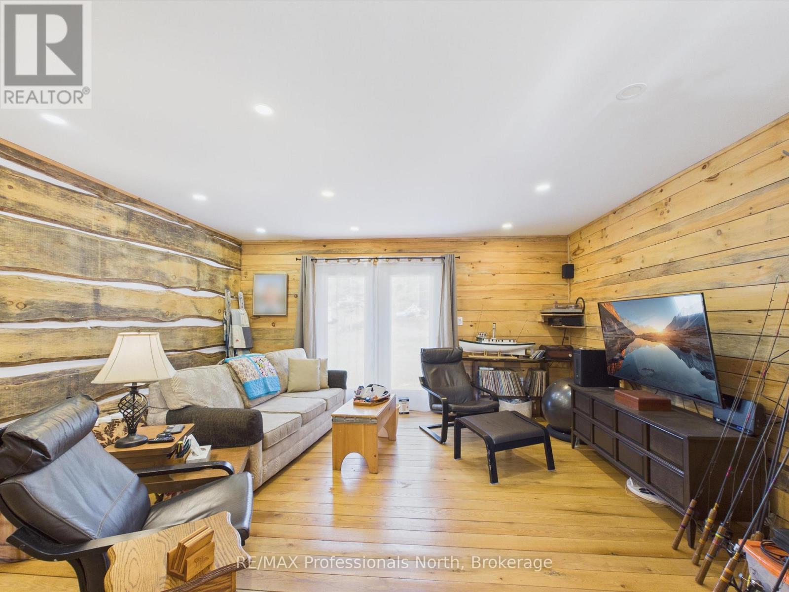 1070 Vankoughnet Road, Bracebridge, Ontario  P1L 1X1 - Photo 11 - X13164372