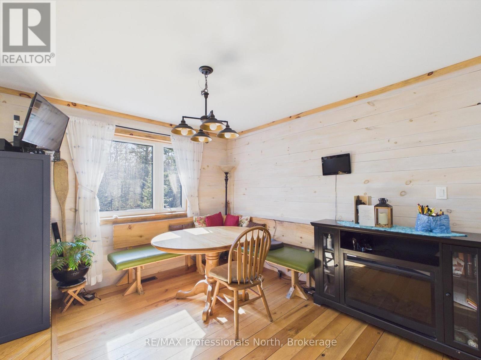 1070 Vankoughnet Road, Bracebridge, Ontario  P1L 1X1 - Photo 12 - X13164372