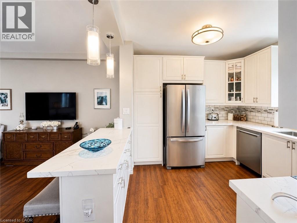 5250 Lakeshore Road Unit# 602, Burlington, Ontario  L7L 5L2 - Photo 18 - 40832840
