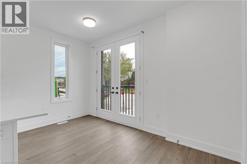 99 Roger Street Unit# 61, Waterloo, Ontario  N2J 1A4 - Photo 5 - 40832119