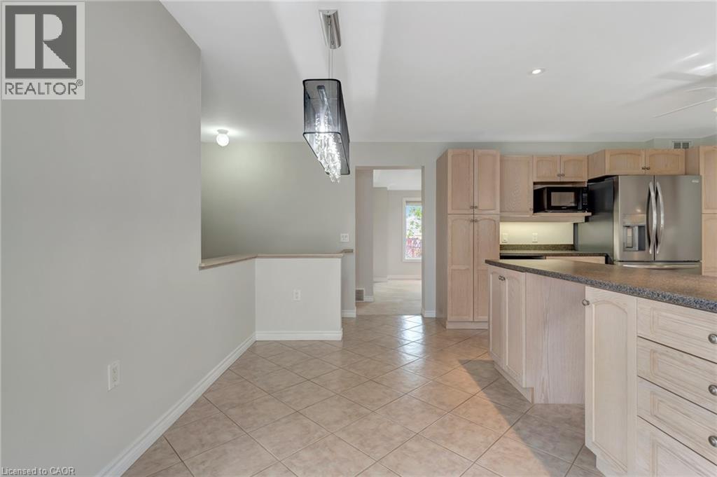 121 Crumlin Lane, Freelton, Ontario  L8B 1A5 - Photo 15 - 40828441