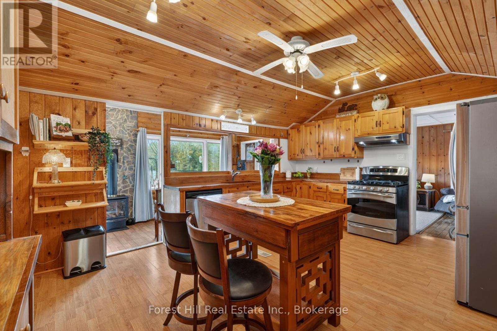 3611 Livingstone Lake Road, Algonquin Highlands, Ontario  P0A 1E0 - Photo 15 - X13164622