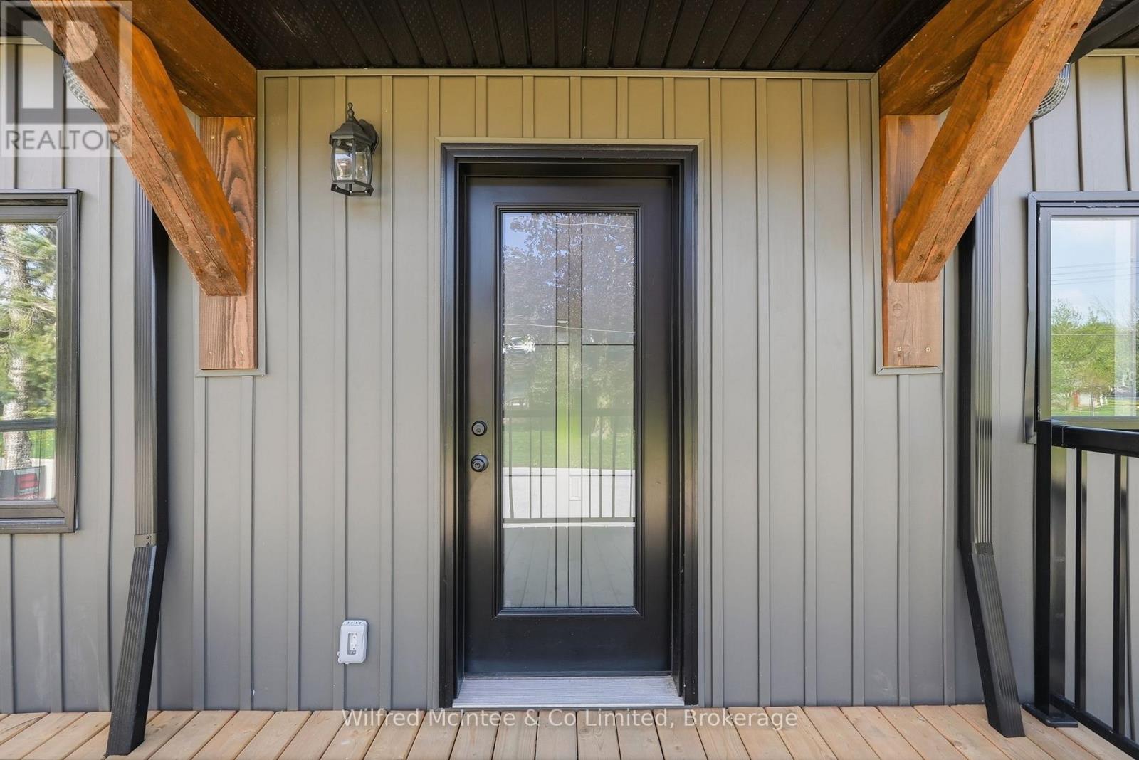 550 Wellington Street, Minto, Ontario  N4W 3G9 - Photo 10 - X13164674