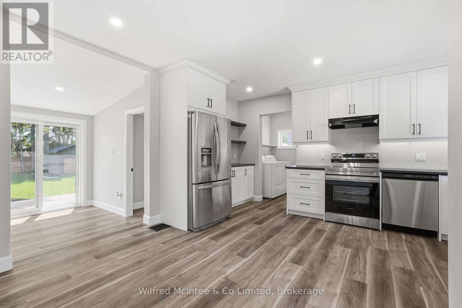 550 Wellington Street, Minto, Ontario  N4W 3G9 - Photo 15 - X13164674