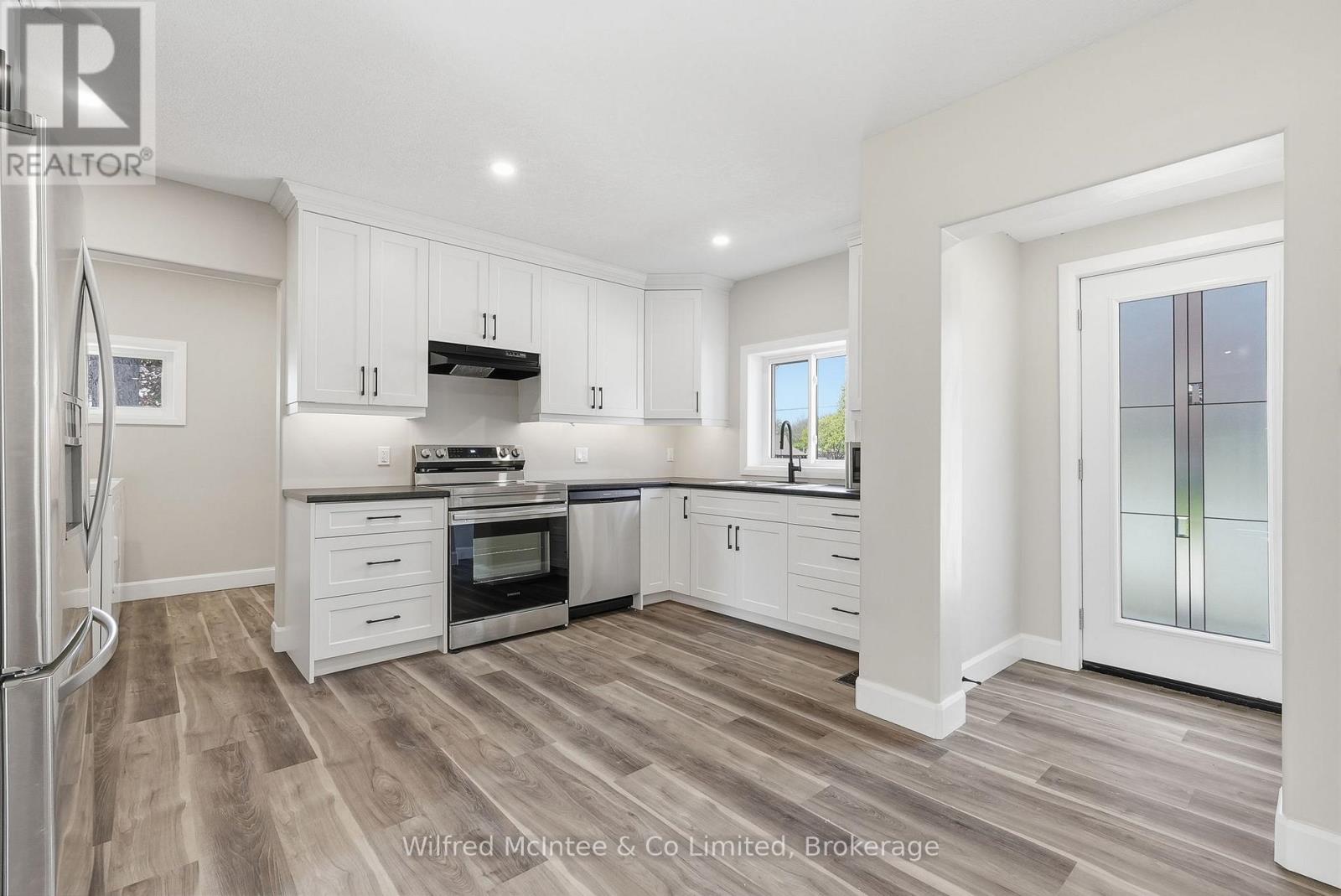 550 Wellington Street, Minto, Ontario  N4W 3G9 - Photo 16 - X13164674