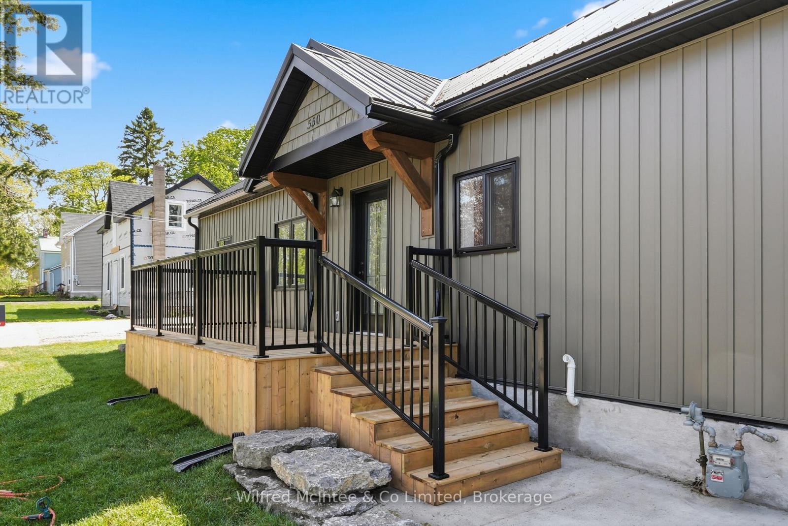 550 Wellington Street, Minto, Ontario  N4W 3G9 - Photo 7 - X13164674