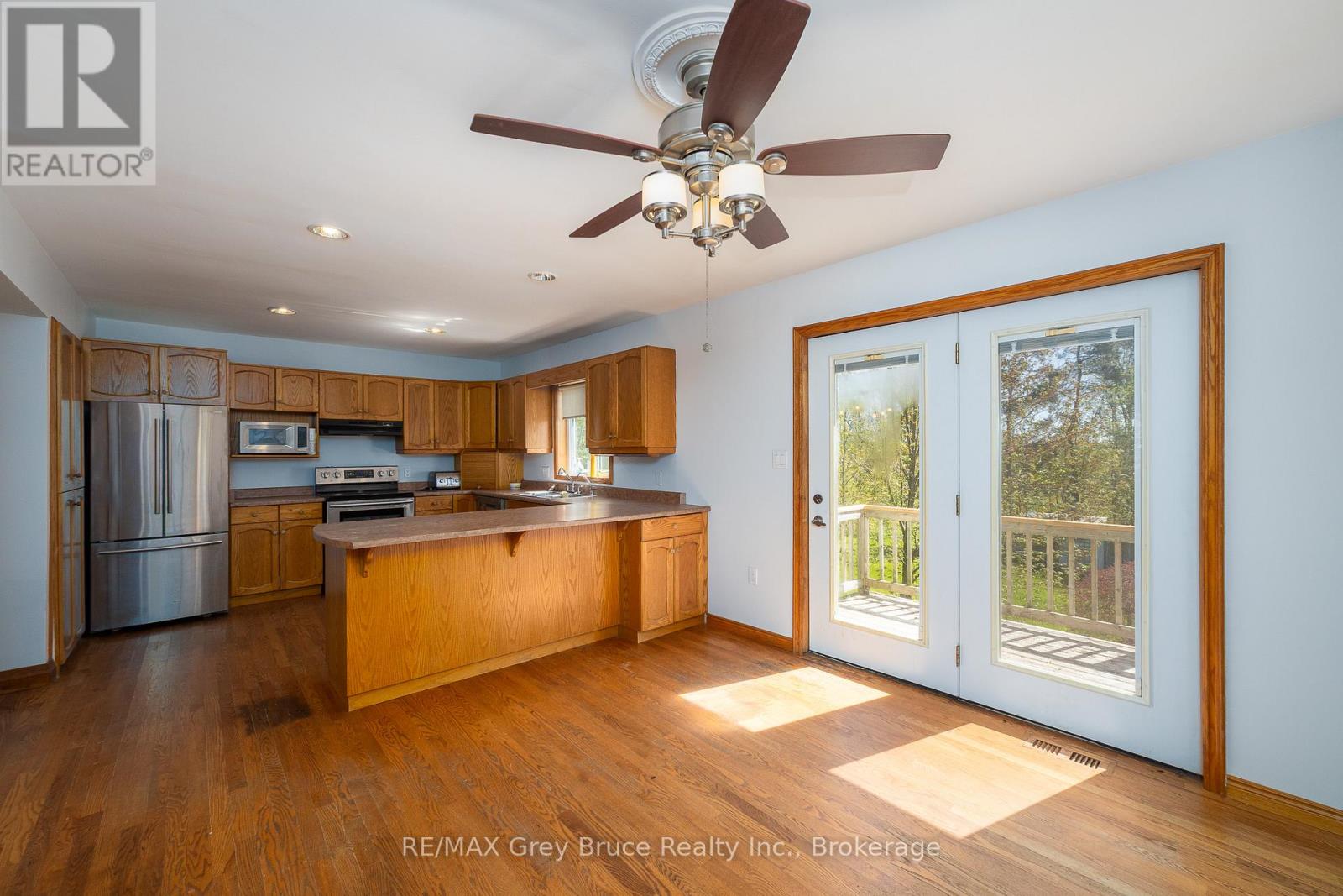 105 Maple Grove Lane, Georgian Bluffs, Ontario  N4K 0G2 - Photo 13 - X13164856