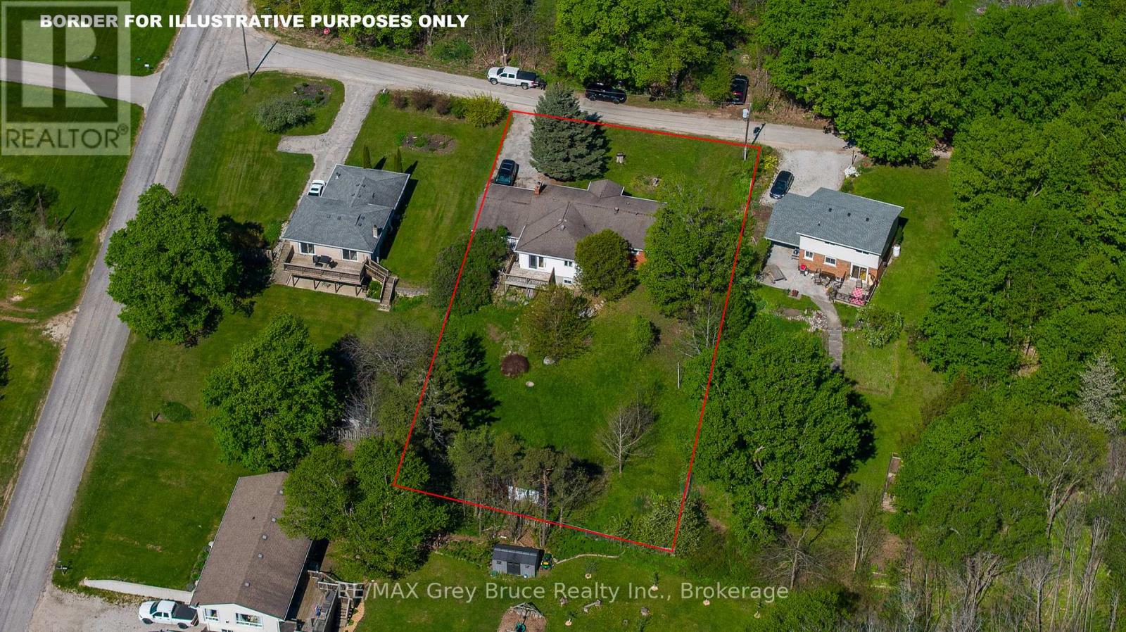 105 Maple Grove Lane, Georgian Bluffs, Ontario  N4K 0G2 - Photo 2 - X13164856
