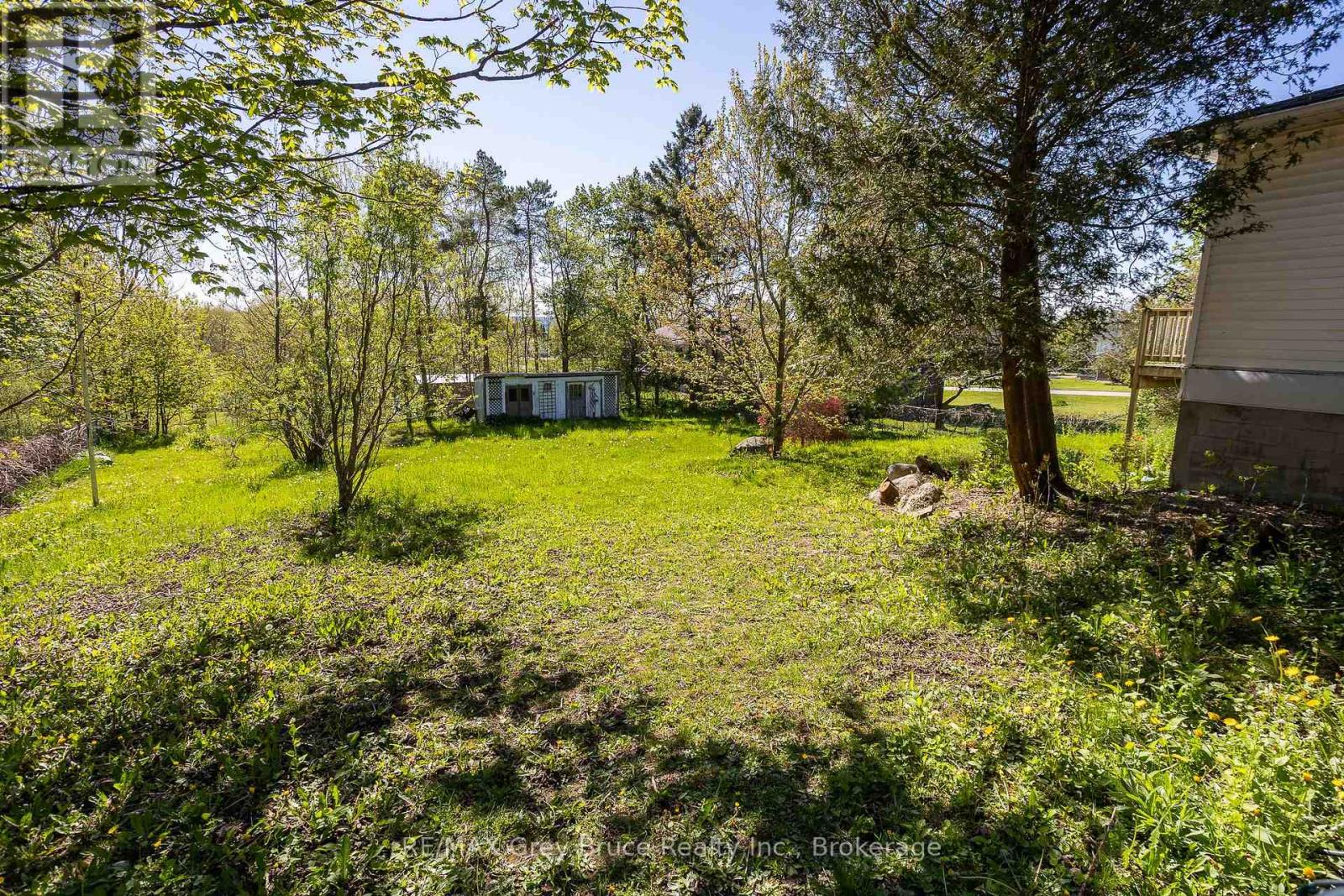 105 Maple Grove Lane, Georgian Bluffs, Ontario  N4K 0G2 - Photo 6 - X13164856