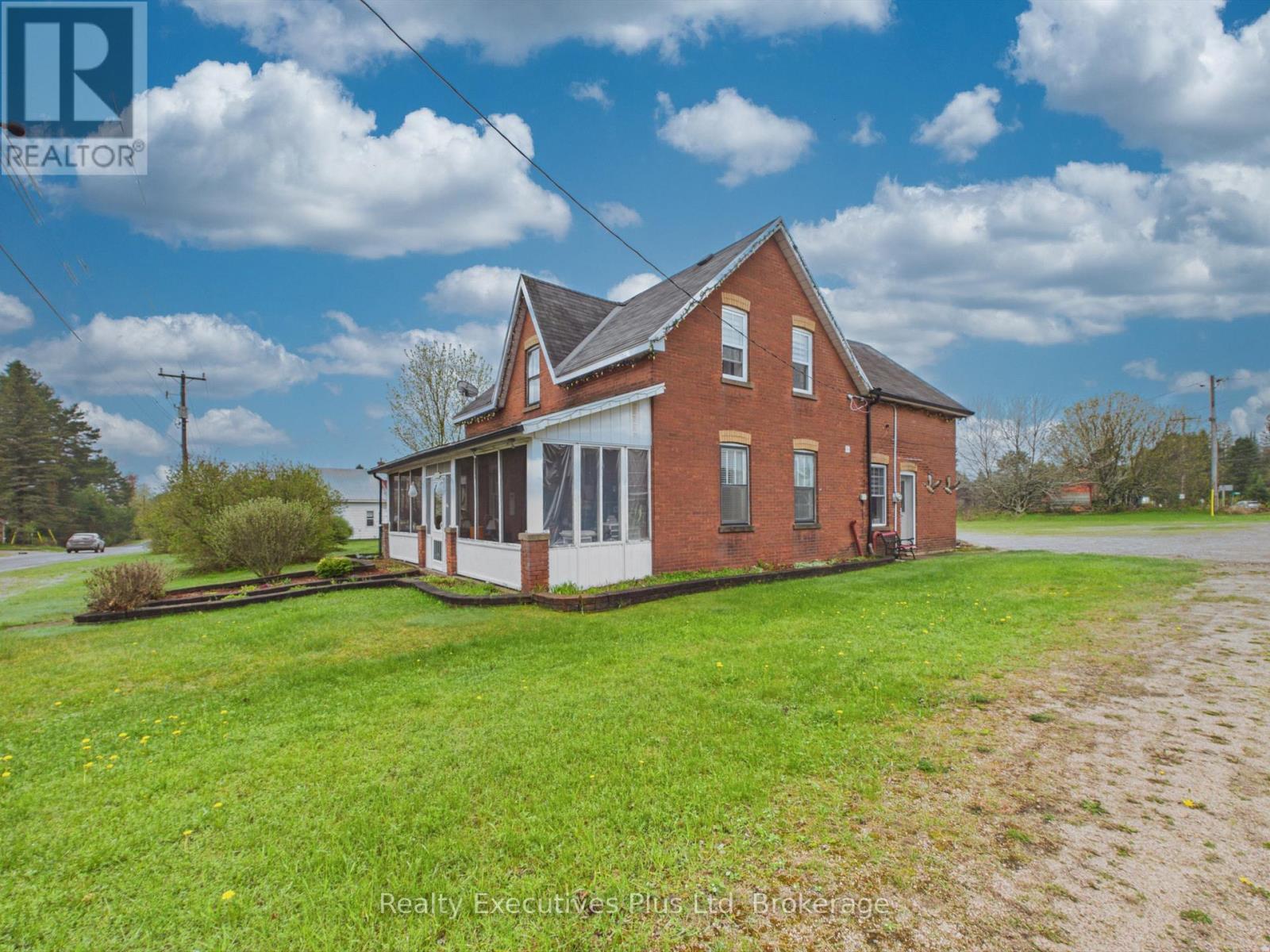 16 Albert Street, Sundridge, Ontario  P0A 1Z0 - Photo 3 - X13164904