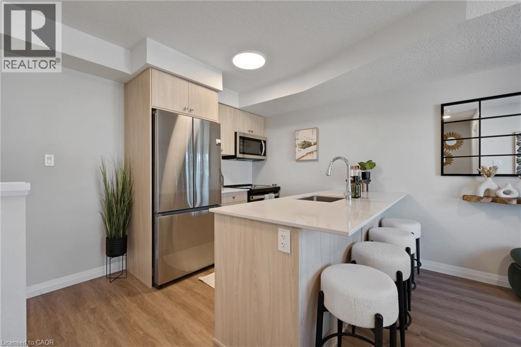 410 Northfield Drive W Unit# D16, Waterloo, Ontario  N2V 0J3 - Photo 8 - 40832889