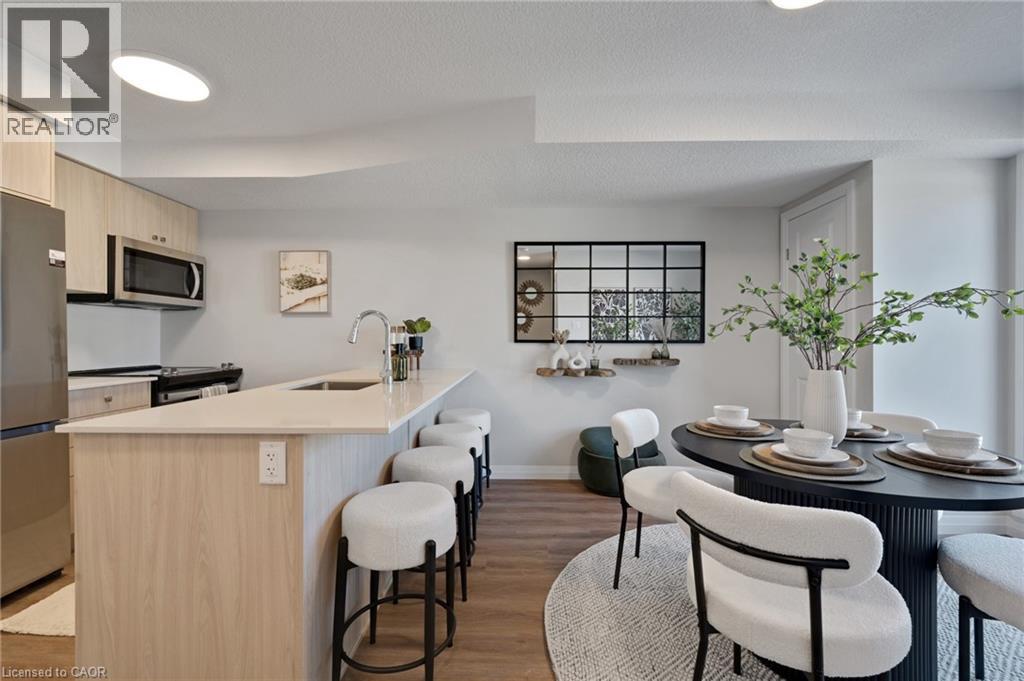 410 Northfield Drive W Unit# E10, Waterloo, Ontario  N2V 0J3 - Photo 10 - 40832891