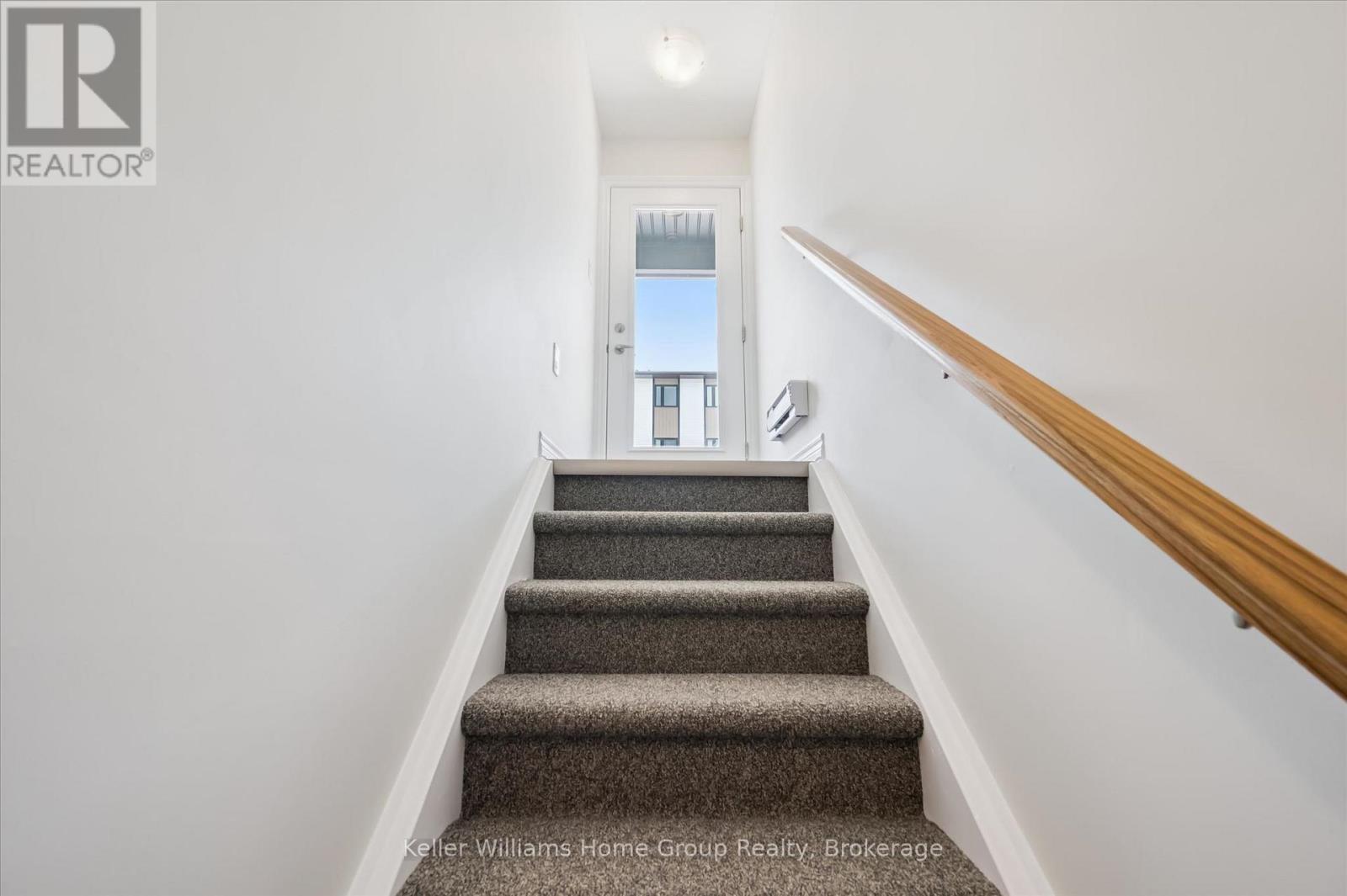 4 - 465 Garafraxa Street W, Centre Wellington, Ontario  N1M 1C6 - Photo 4 - X13165106