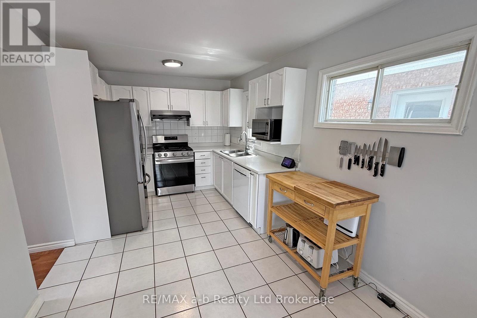 169 Diefenbaker Drive, Woodstock, Ontario  N4S 8V7 - Photo 14 - X13165448