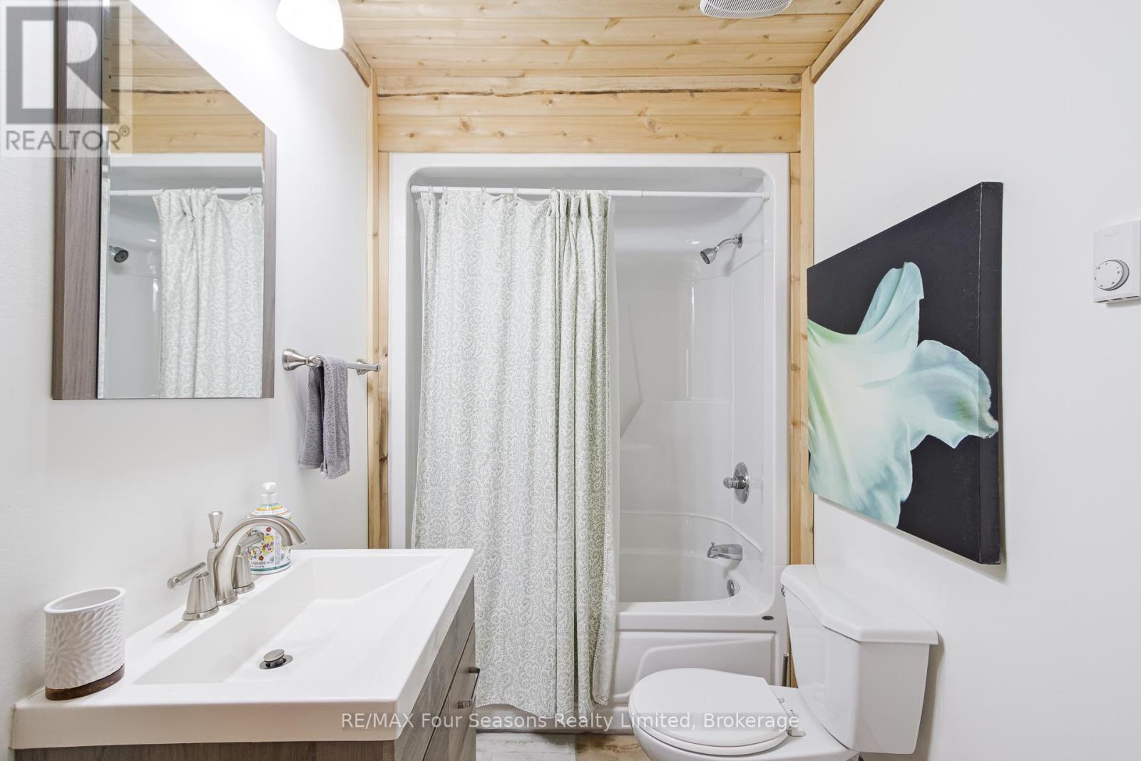 025359 Euph-St Vincent Townline, Meaford, Ontario  N4L 1W5 - Photo 13 - X13165878