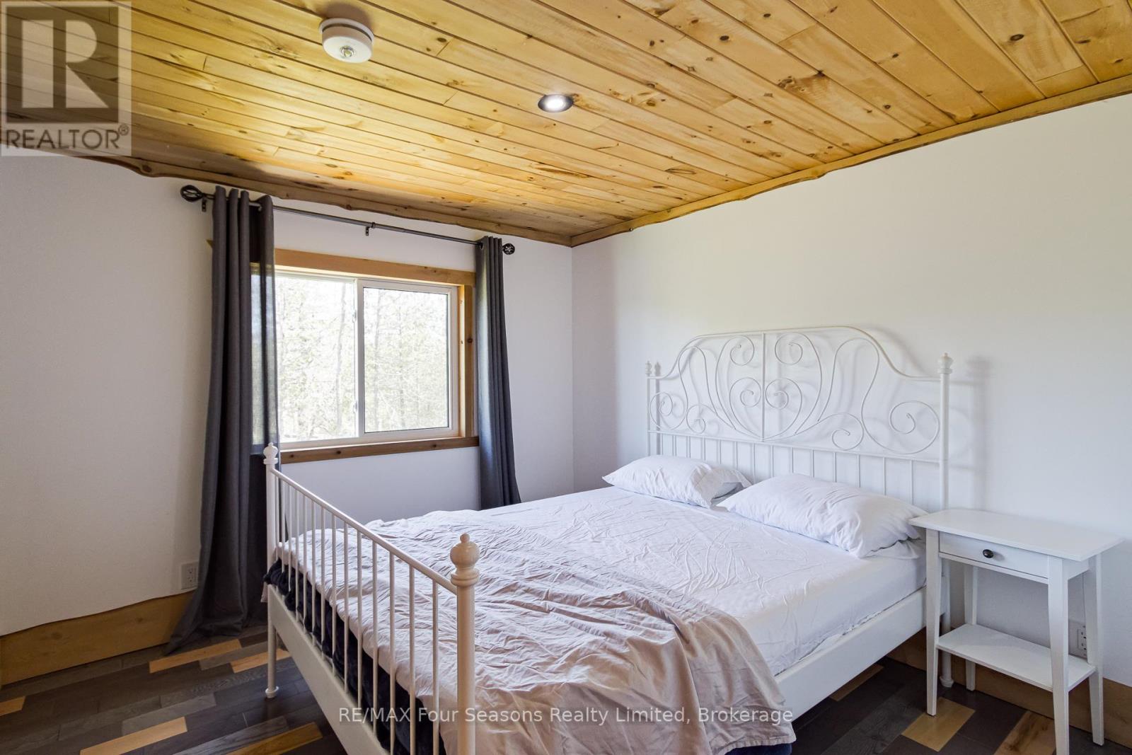 025359 Euph-St Vincent Townline, Meaford, Ontario  N4L 1W5 - Photo 18 - X13165878