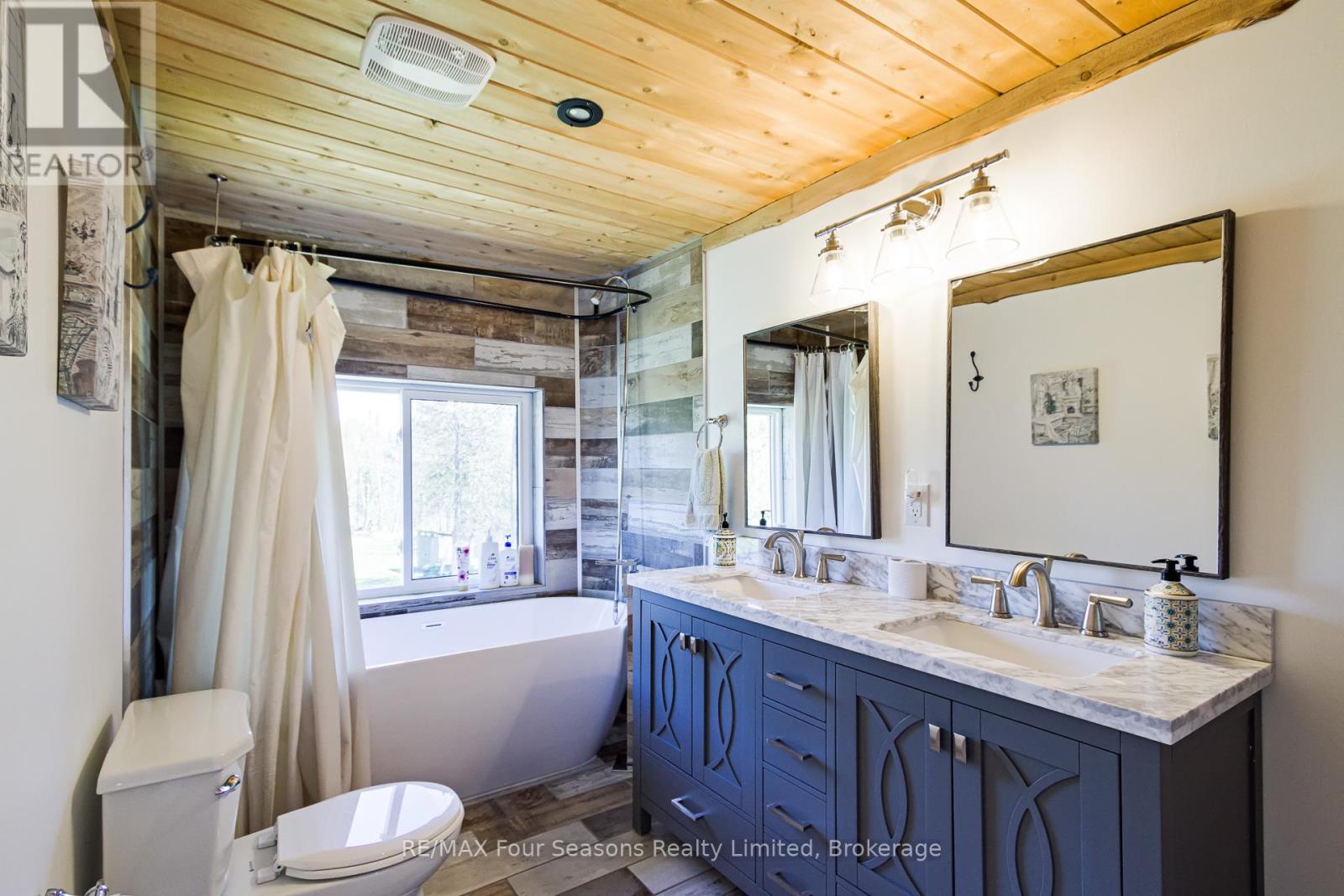 025359 Euph-St Vincent Townline, Meaford, Ontario  N4L 1W5 - Photo 19 - X13165878