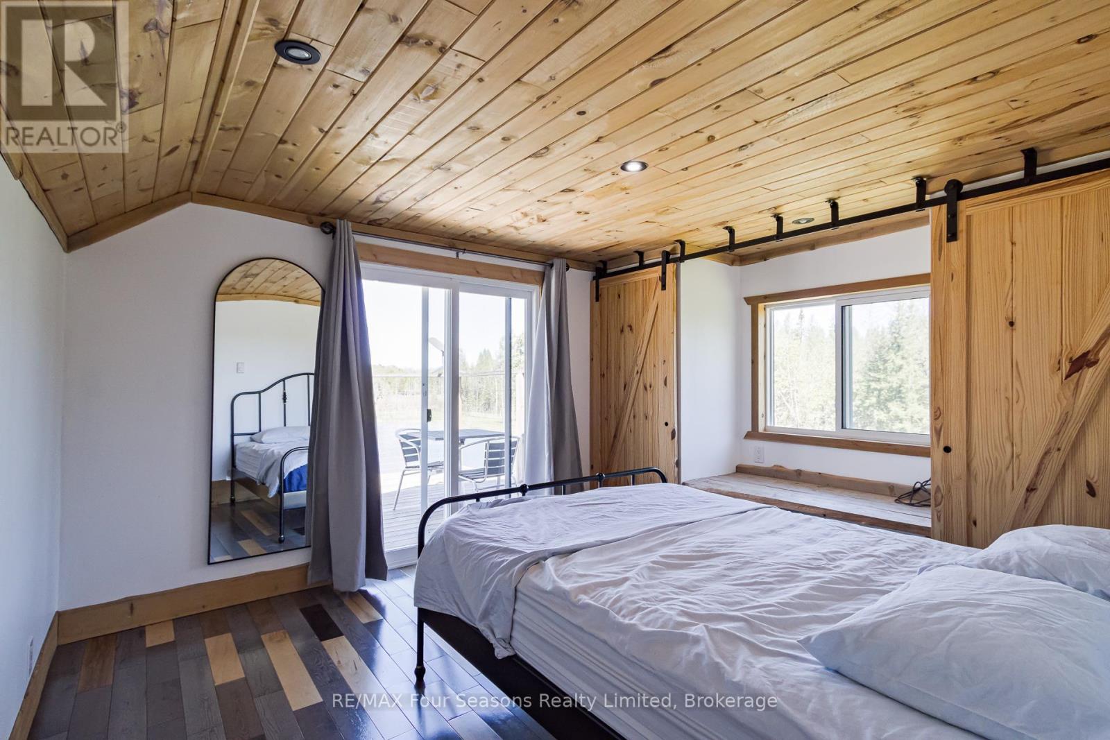 025359 Euph-St Vincent Townline, Meaford, Ontario  N4L 1W5 - Photo 22 - X13165878