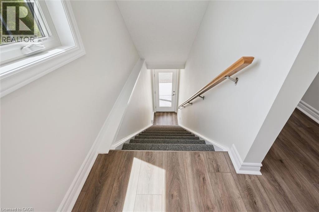 465 W Garafraxa Street W Unit# 1, Fergus, Ontario  N1M 1C6 - Photo 4 - 40832939