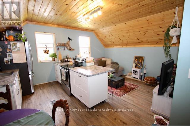 4249 Highway 520 Highway, Magnetawan, Ontario  P0A 1P0 - Photo 13 - X13166060