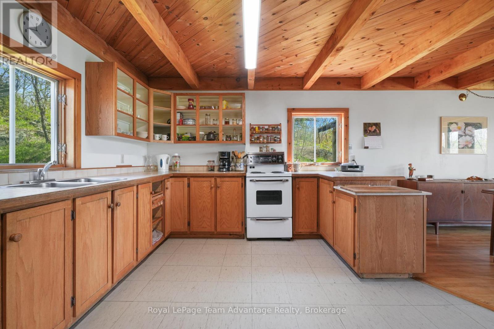 315 Lorimer Lake Road, Mcdougall, Ontario  P2A 2W7 - Photo 11 - X13166068