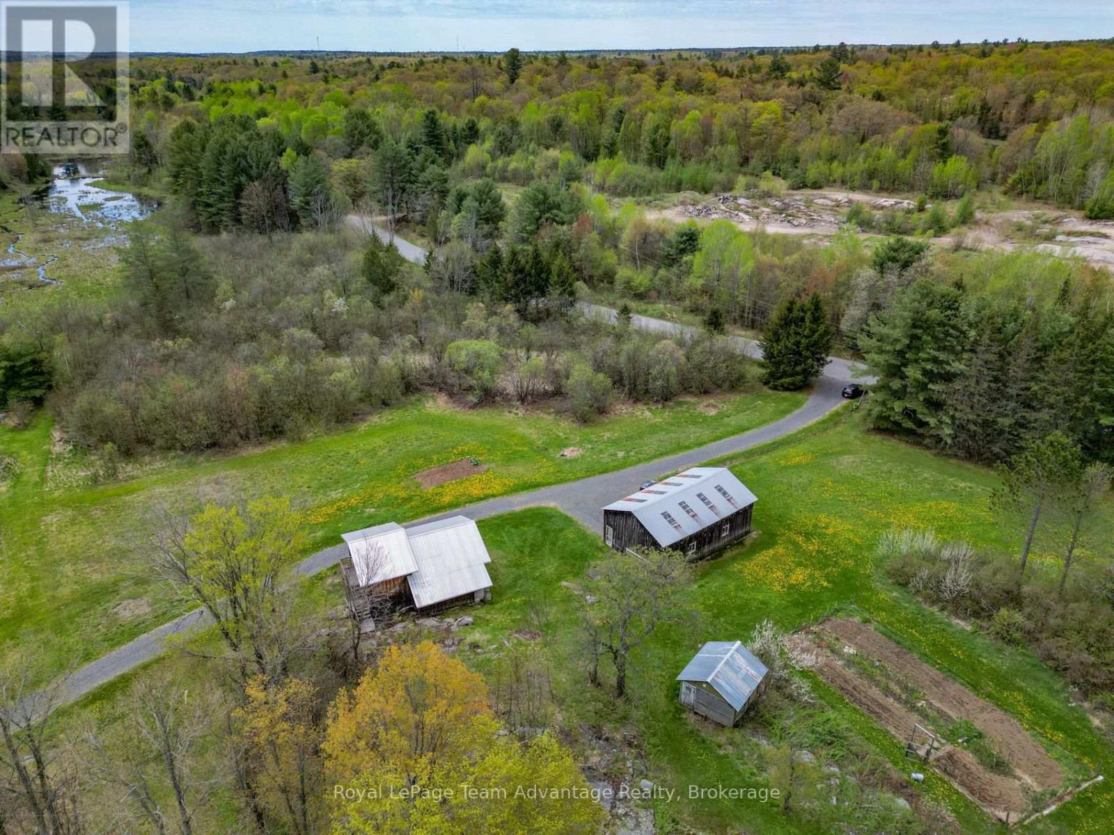315 Lorimer Lake Road, Mcdougall, Ontario  P2A 2W7 - Photo 6 - X13166068