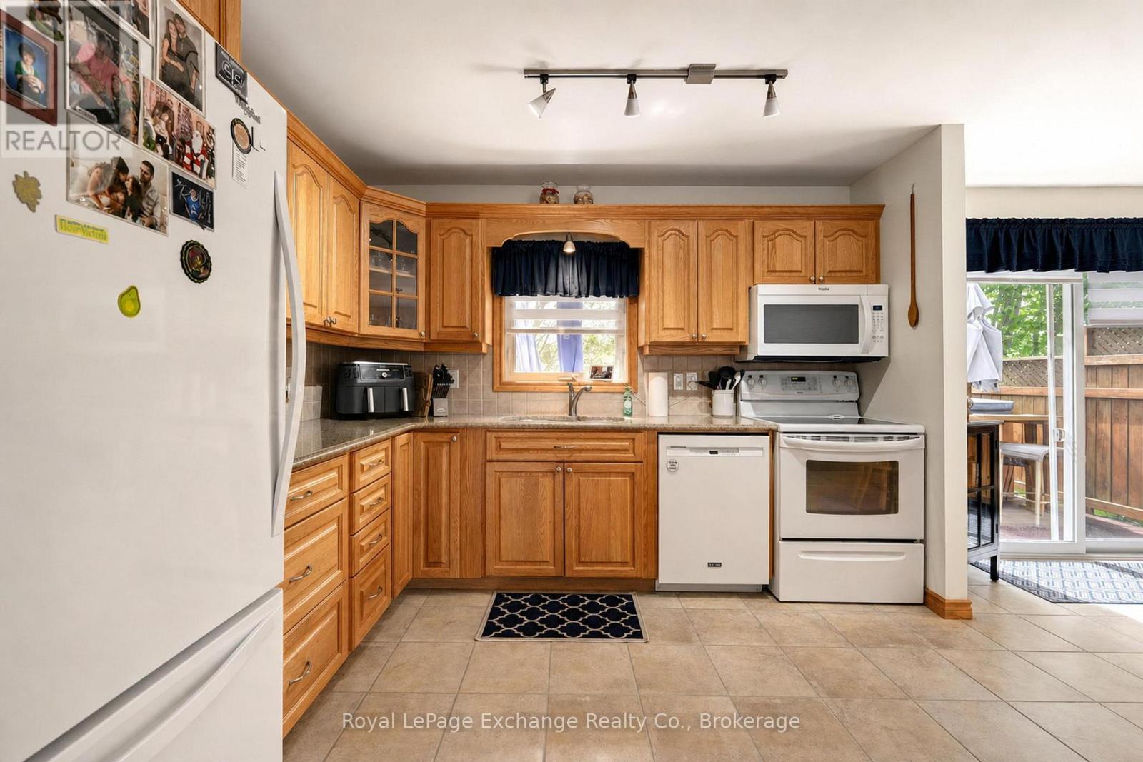 28 Maple Street, Kincardine, Ontario  N0G 2T0 - Photo 25 - X13166146